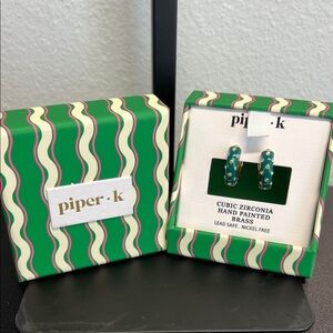 Piper K | Hoop Earrings ✨